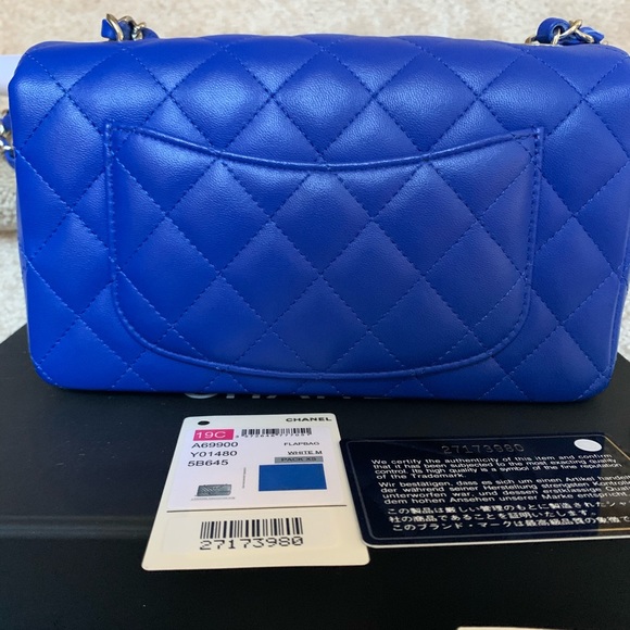 Chanel 19C Blue Lambskin Mini Light gold hw - Picture 2 of 8